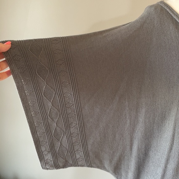 ASHLEY STEWART women’s PLUS SIZE KNIT LIGHT SWEATER w/ DOMAN SLEEVES SIZE 18/20 - Picture 4 of 12